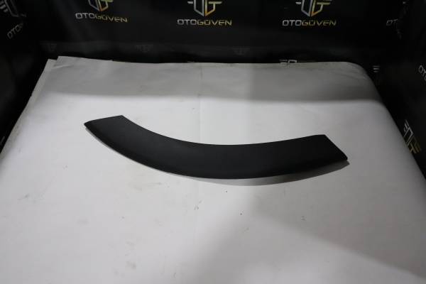 FORD TRANSİT 120 - 120 V ÇIKMA PARÇA TRANSİT V363 ÇAMURLUK KAPAĞI